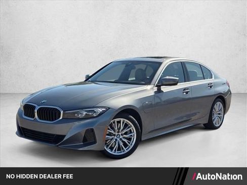 Used 2024 BMW 330e w/ Premium Package RWD image 1