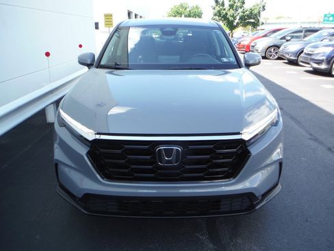 Used 2025 Honda CR-V EX image 5