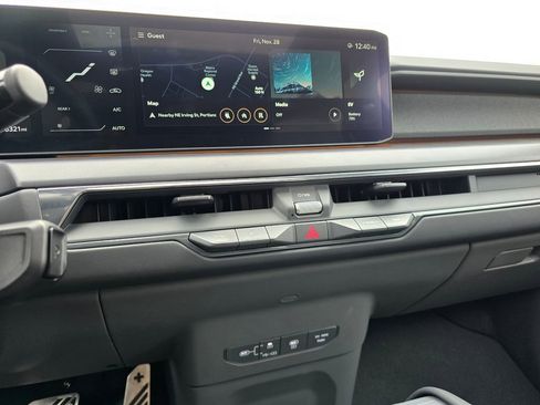 Certified 2024 Kia EV9 GT-Line image 34