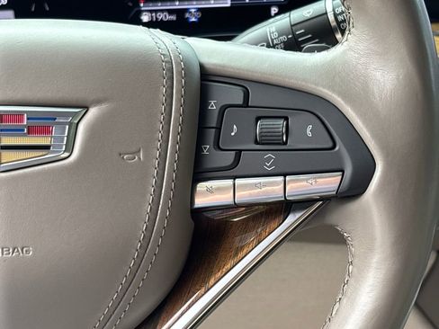 Used 2023 Cadillac Escalade Premium Luxury Platinum image 22