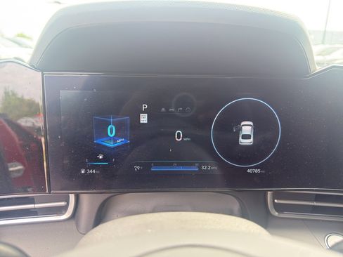 Used 2024 Hyundai Elantra SEL FWD image 16