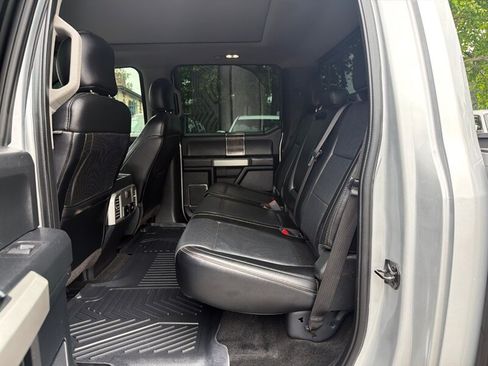 Used 2017 Ford F250 Lariat w/ Lariat Ultimate Package AWD/4WD image 21