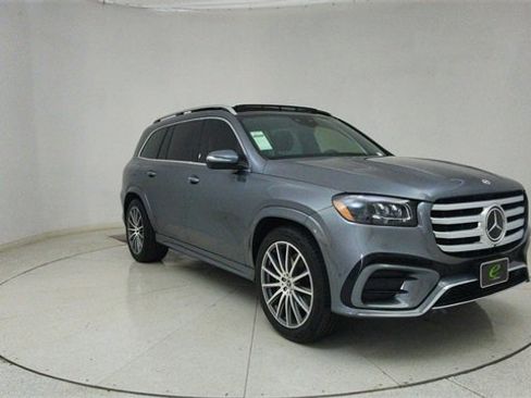 Used 2025 Mercedes-Benz GLS 450 4MATIC image 71