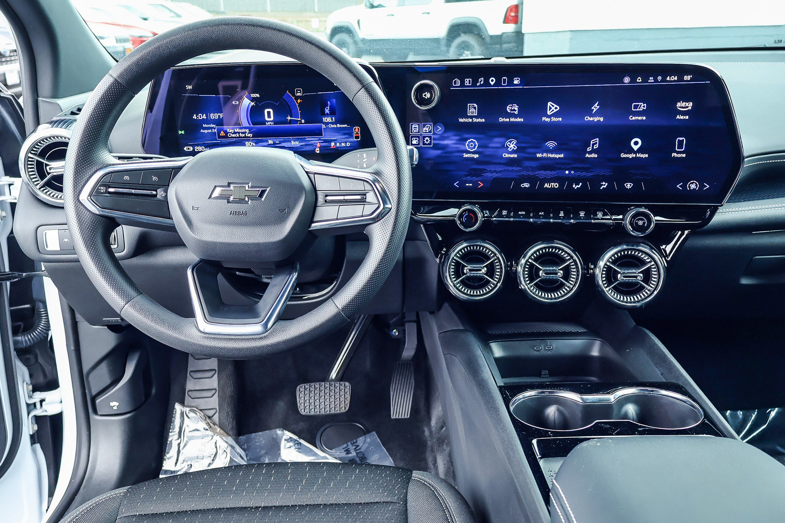 Used 2025 Chevrolet Blazer EV LT w/ Midnight/Sport Edition FWD image 3