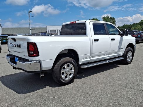 Used 2026 RAM 2500 Big Horn AWD/4WD image 6