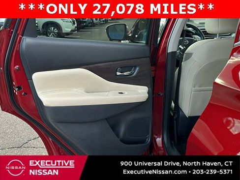 Certified 2023 Nissan Murano Platinum w/ Cargo Package image 25