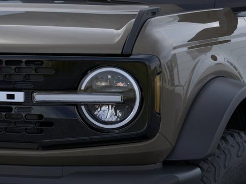 New 2026 Ford Bronco Outer Banks w/ Sasquatch Package AWD/4WD image 19