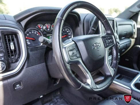 Used 2020 Chevrolet Silverado 1500 LT Trail Boss w/ Midnight Edition AWD/4WD image 33