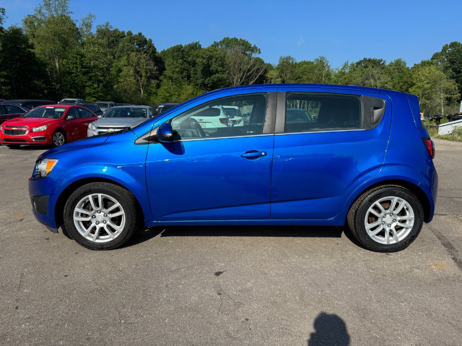 Used 2016 Chevrolet Sonic LT w/ Wheels and Fog Lamp Package FWD image 2