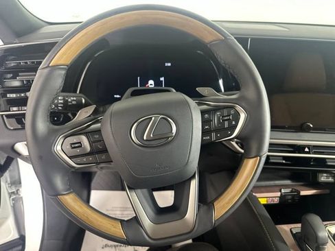 Used 2025 Lexus RX 350 Premium w/ Convenience Package AWD/4WD image 14