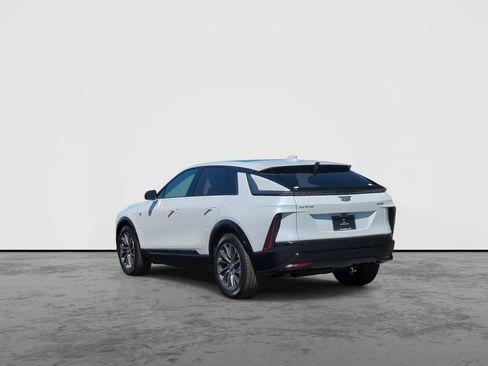 Certified 2026 Cadillac Lyriq Sport w/ LPO, Premium Carpet Package RWD image 6