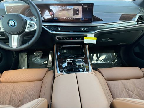 New 2026 BMW X5 xDrive50e w/ M Sport Package image 19