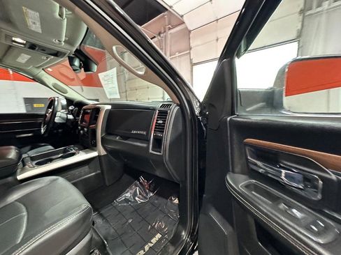 Used 2018 RAM 2500 Laramie w/ Convenience Group image 23