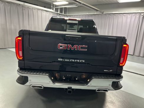 New 2026 GMC Sierra 1500 SLT w/ SLT Premium Package image 6