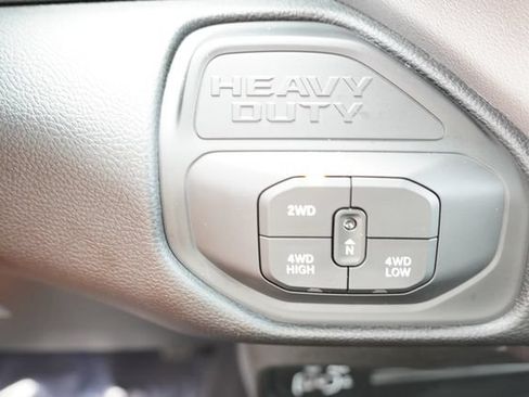 Certified 2026 RAM 2500 Big Horn AWD/4WD image 30