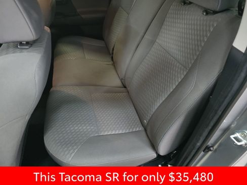 Used 2022 Toyota Tacoma SR image 19