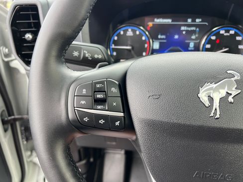 Used 2024 Ford Bronco Sport Badlands w/ Premium Package AWD/4WD image 16