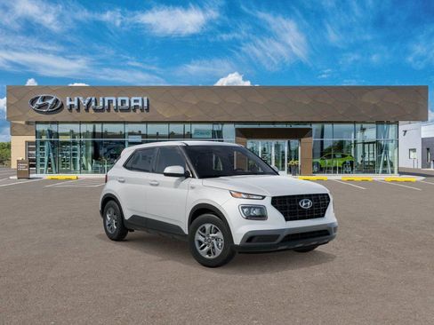 New 2026 Hyundai Venue SE FWD image 2