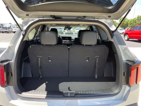 New 2026 Kia Sorento S FWD image 15