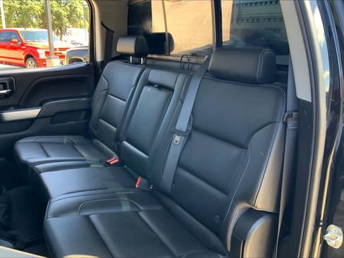 Used 2018 Chevrolet Silverado 2500 LTZ w/ Vortec Plus Package image 20