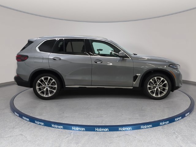 Certified 2024 BMW X5 xDrive40i w/ Premium Package AWD/4WD image 4