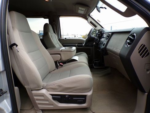 Used 2008 Ford F250 Lariat image 12
