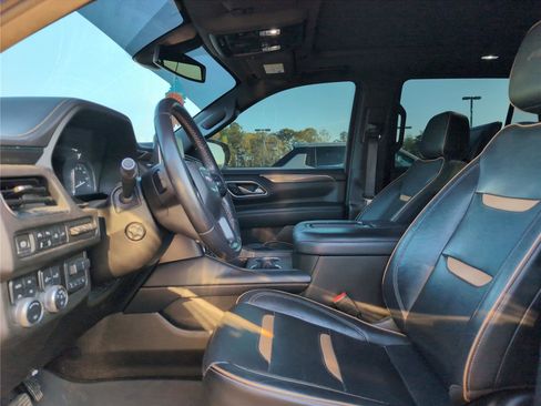 Used 2021 GMC Yukon AT4 w/ AT4 Premium Plus Package image 2