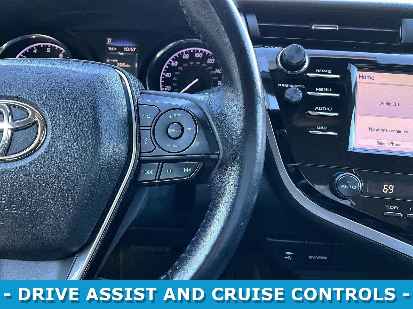 Used 2019 Toyota Camry SE w/ Convenience Package FWD image 12