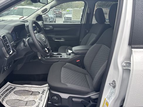 New 2025 Ford Ranger XLT w/ Technology Package image 12