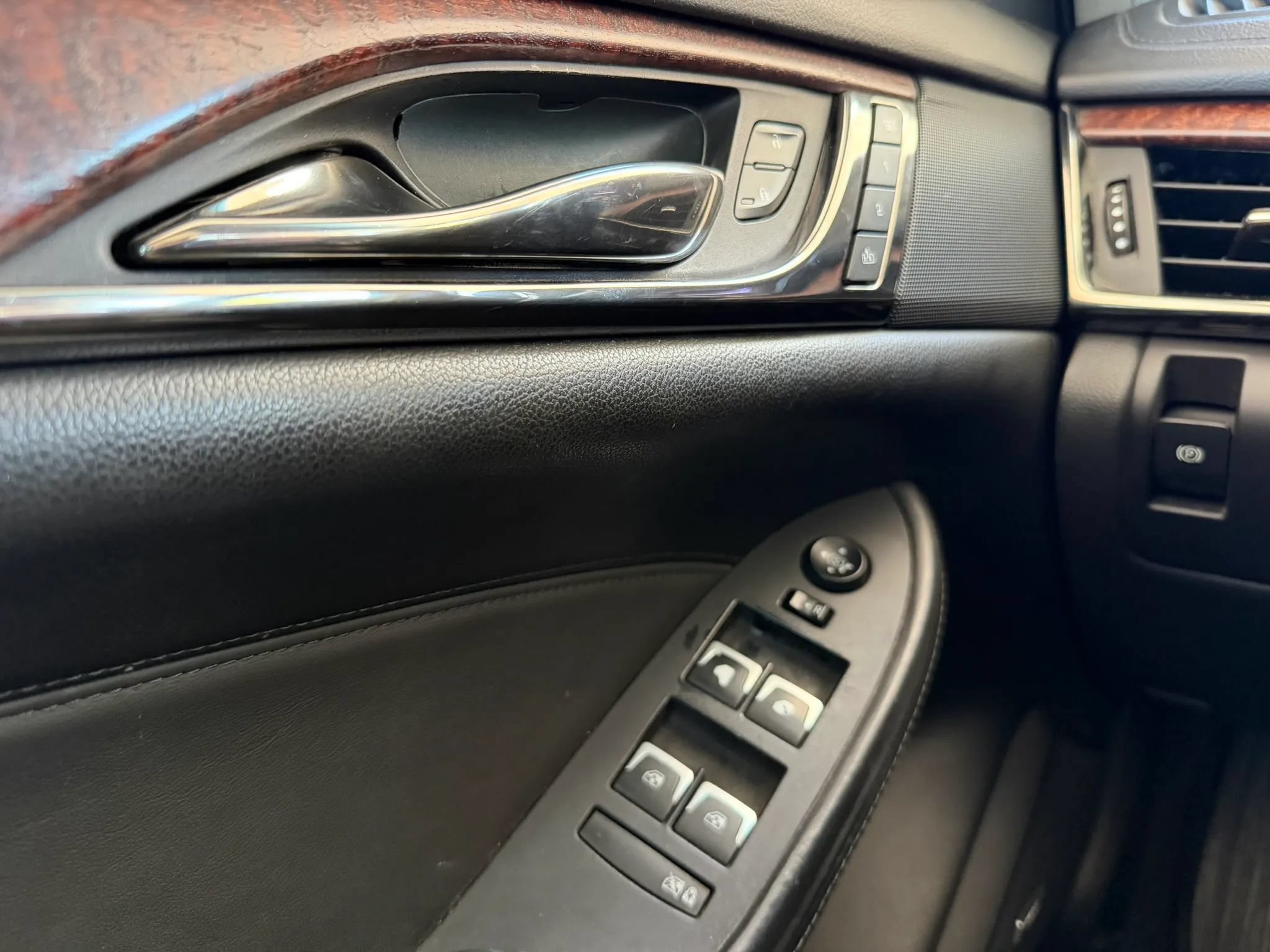 Used 2017 Cadillac CTS Luxury AWD/4WD image 22