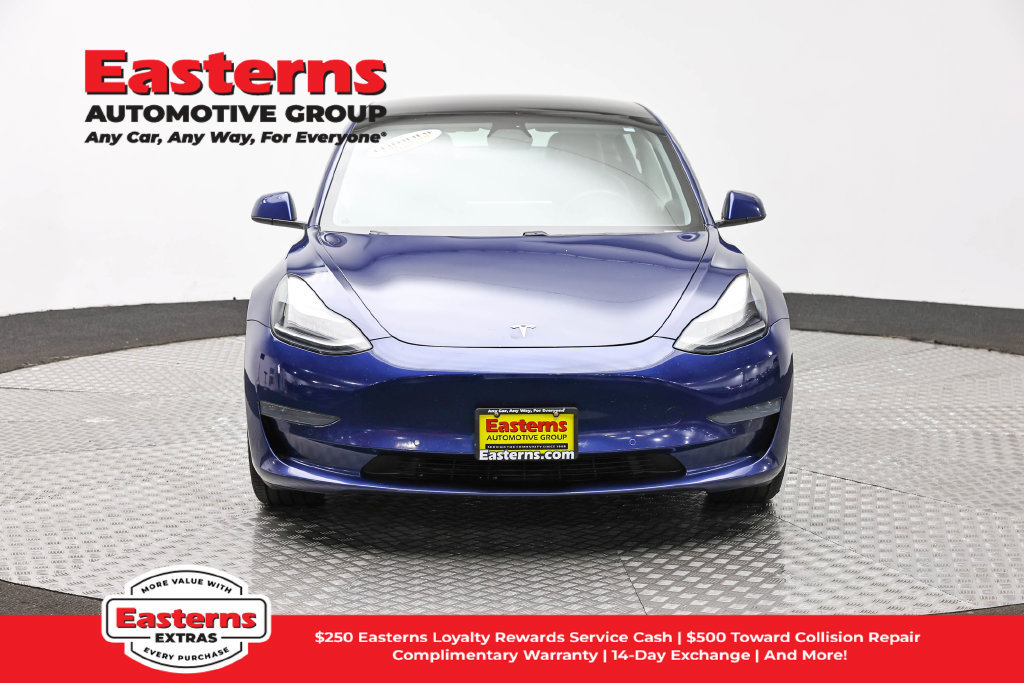 Used 2021 Tesla Model 3 Standard Range Plus RWD image 3