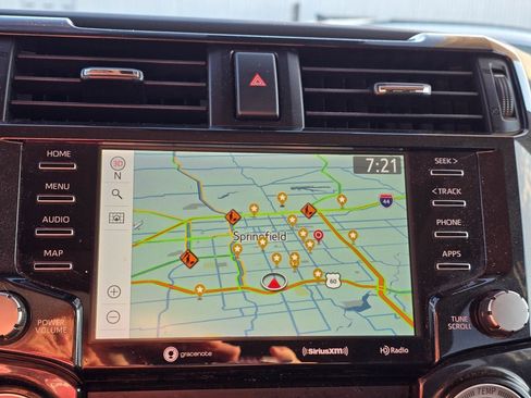 Used 2021 Toyota 4Runner Venture w/ Moonroof Package AWD/4WD image 14