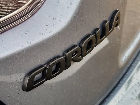 Used 2024 Toyota Corolla SE FWD image 12