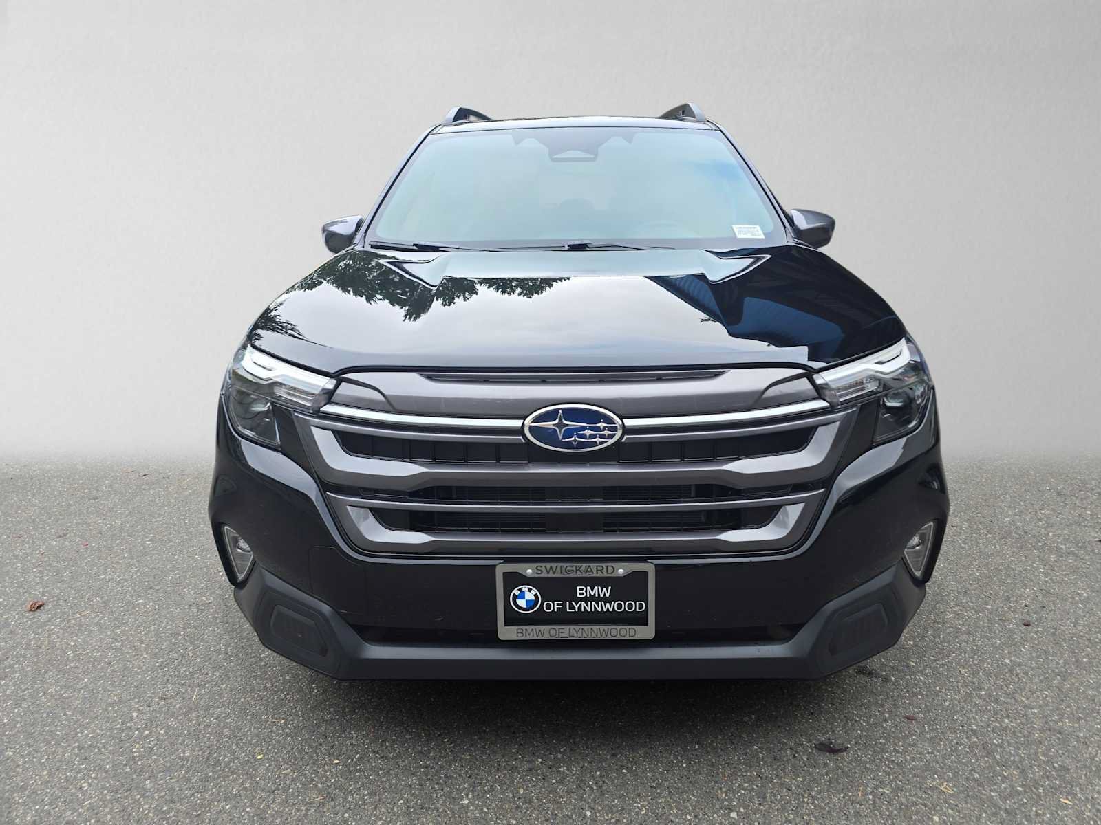 Used 2026 Subaru Forester Premium AWD/4WD image 8
