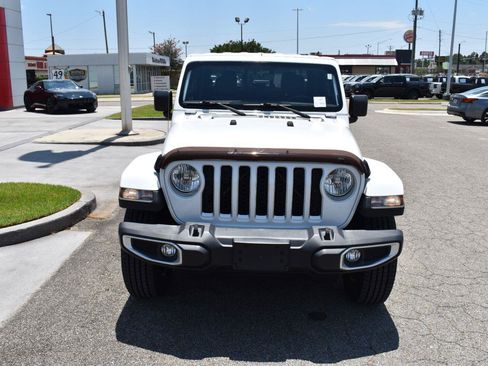 Used 2022 Jeep Gladiator Overland w/ Popular Equipment Package AWD/4WD image 23