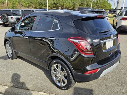 Used 2019 Buick Encore Essence w/ Experience Buick Package image 9