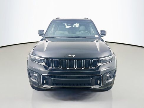 New 2025 Jeep Grand Cherokee Overland w/ Luxury Tech Group IV AWD/4WD image 2