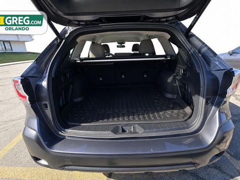Used 2023 Subaru Outback Premium AWD/4WD image 17