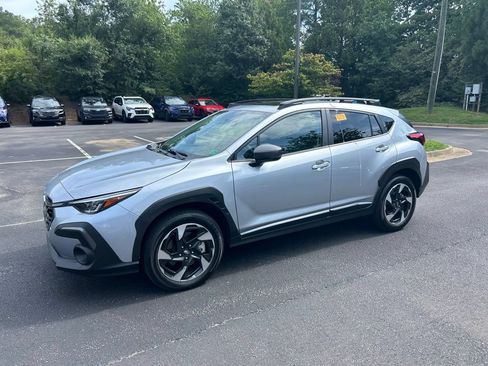 Used 2024 Subaru Crosstrek 2.5i Limited AWD/4WD image 9