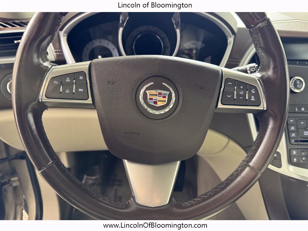 Used 2011 Cadillac SRX Luxury FWD image 18