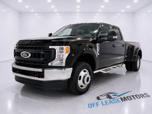 Used 2020 Ford F350 XL w/ Power Equipment Group AWD/4WD image 1