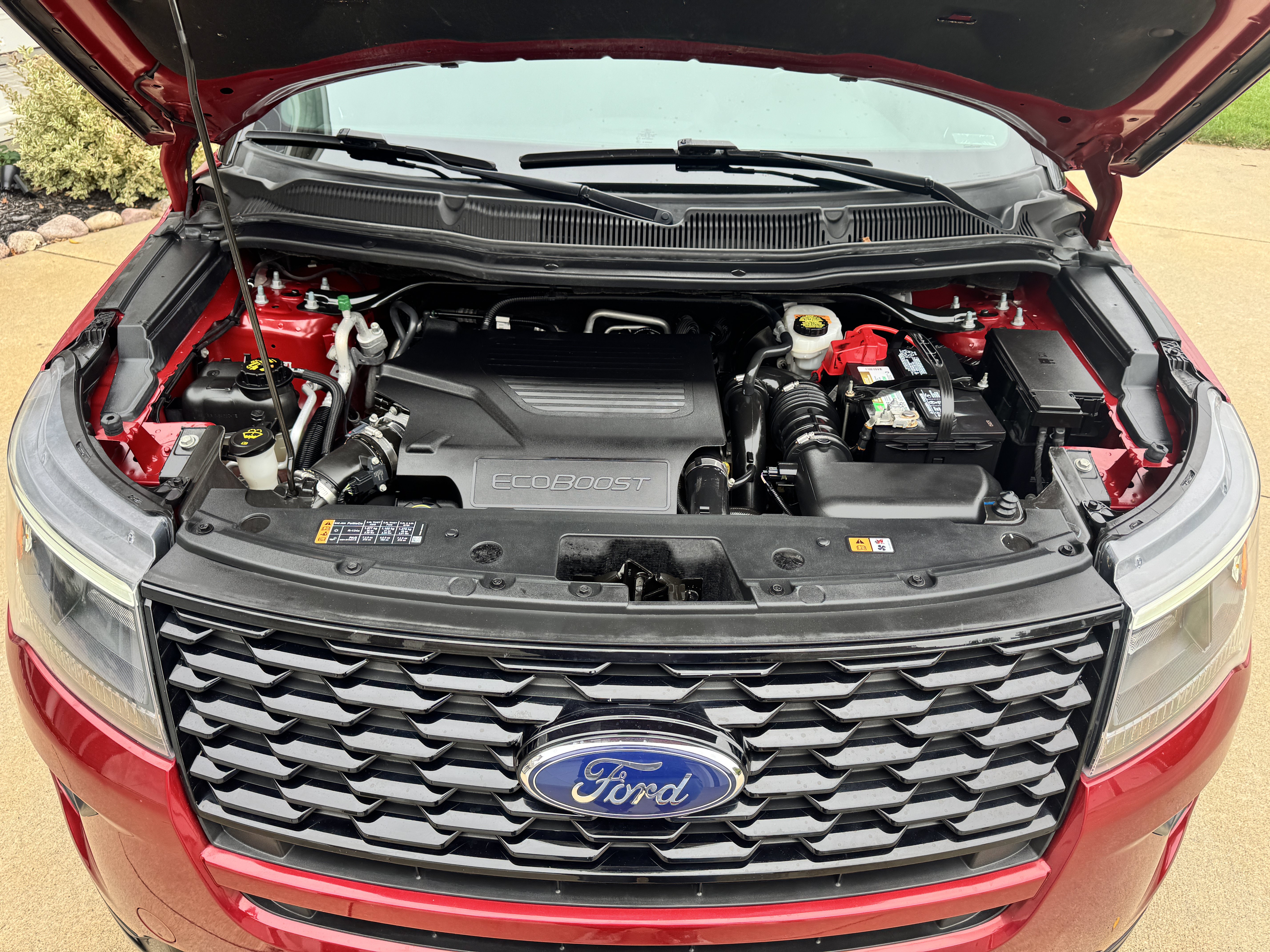 Used 2019 Ford Explorer Sport w/ Ford Safe & Smart Package AWD/4WD image 31