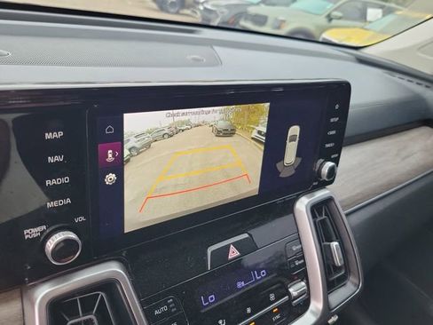 Used 2023 Kia Sorento X-Line EX image 24