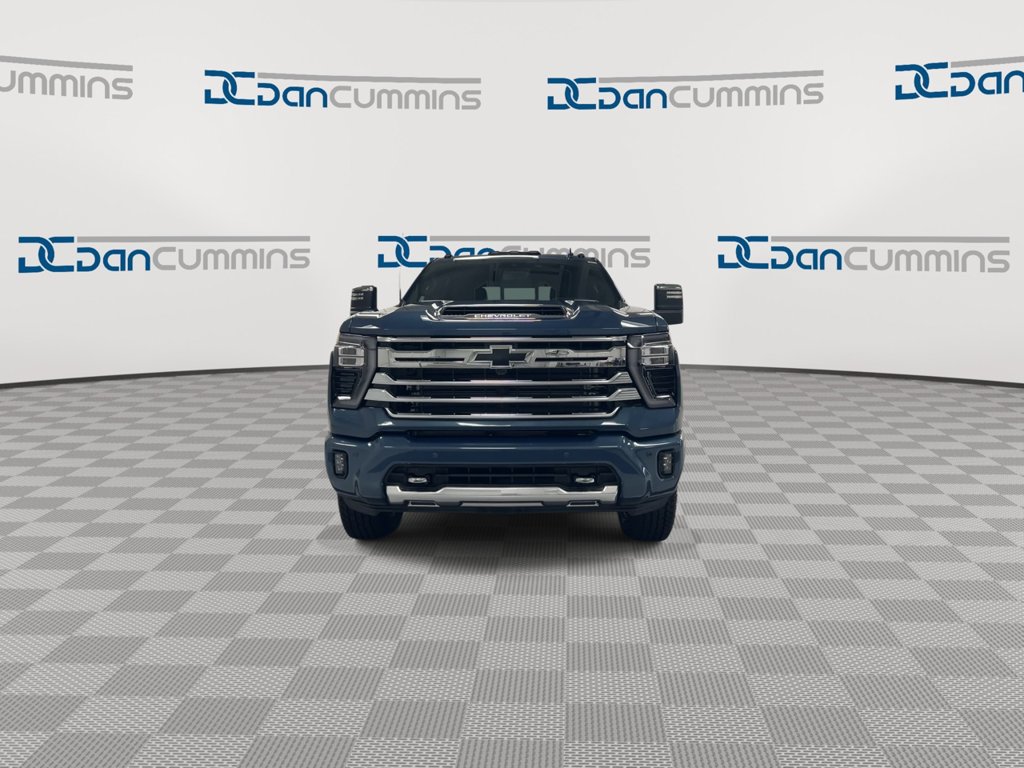 New 2026 Chevrolet Silverado 2500 High Country w/ High Country Premium Package AWD/4WD image 3