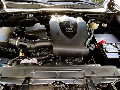 Used 2023 Toyota Tacoma TRD Sport image 27