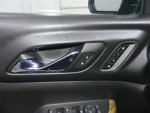 Used 2018 GMC Acadia Denali w/ Technology Package image 20