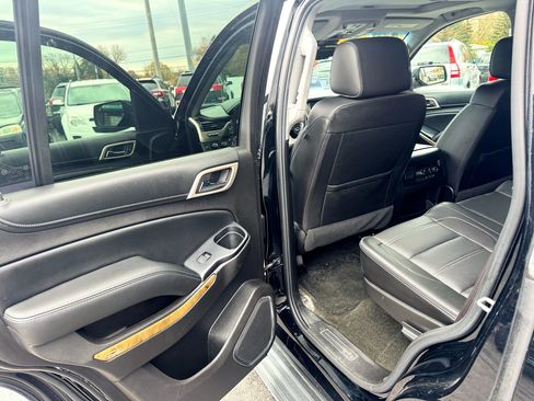 Used 2017 GMC Yukon Denali w/ Open Road Package image 10