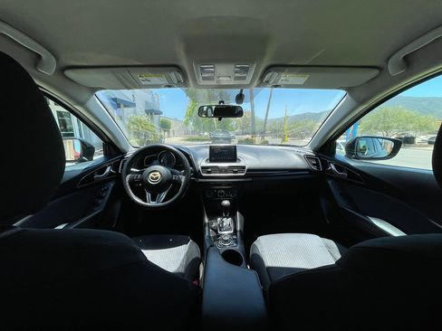 Used 2016 MAZDA MAZDA3 i Sport w/ Preferred Equipment Package FWD image 13