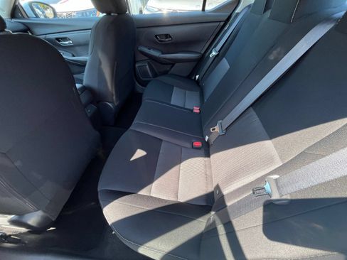 Used 2025 Nissan Sentra SV FWD image 21