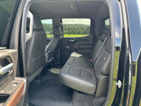 Used 2020 GMC Sierra 1500 SLT image 13